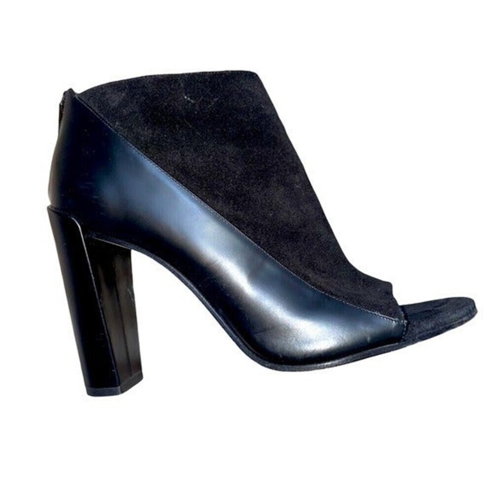 Vince Women's Black Leather Heels back zip up open toe ankle booties chunky heel